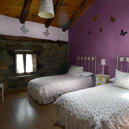 La Casita De Leire Guest House Tamajon Екстериор снимка
