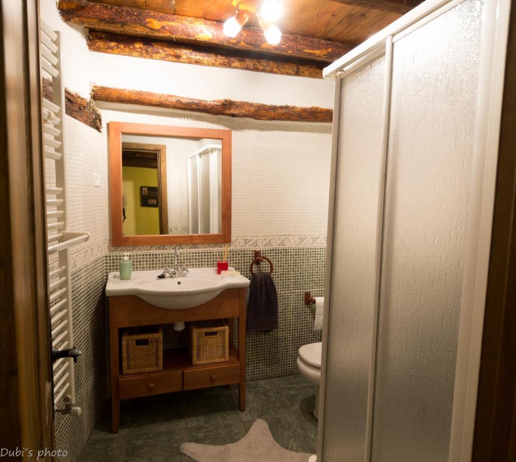 La Casita De Leire Guest House Tamajon Екстериор снимка
